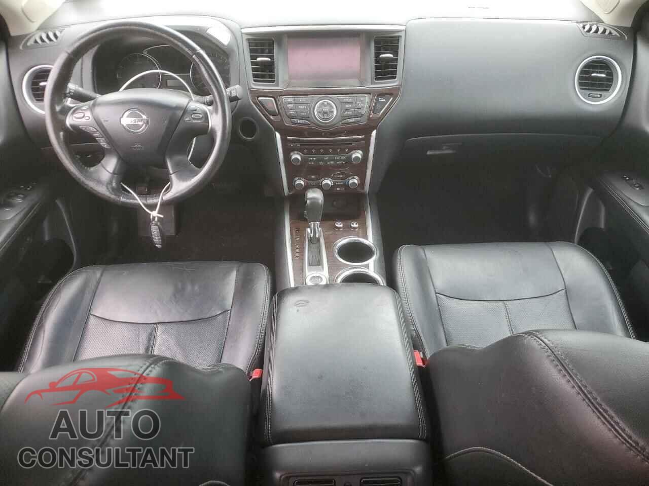 NISSAN PATHFINDER 2014 - 5N1CR2MM4EC641908