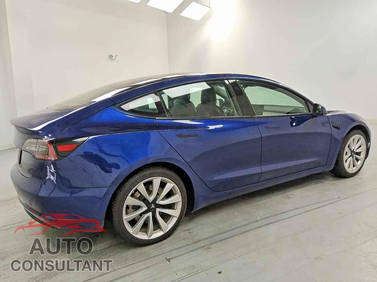 TESLA MODEL 3 2022 - 5YJ3E1EA6NF189669