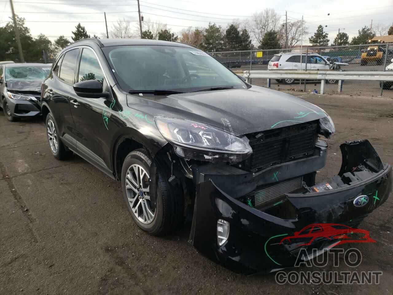 FORD ESCAPE 2021 - 1FMCU9H69MUA65258