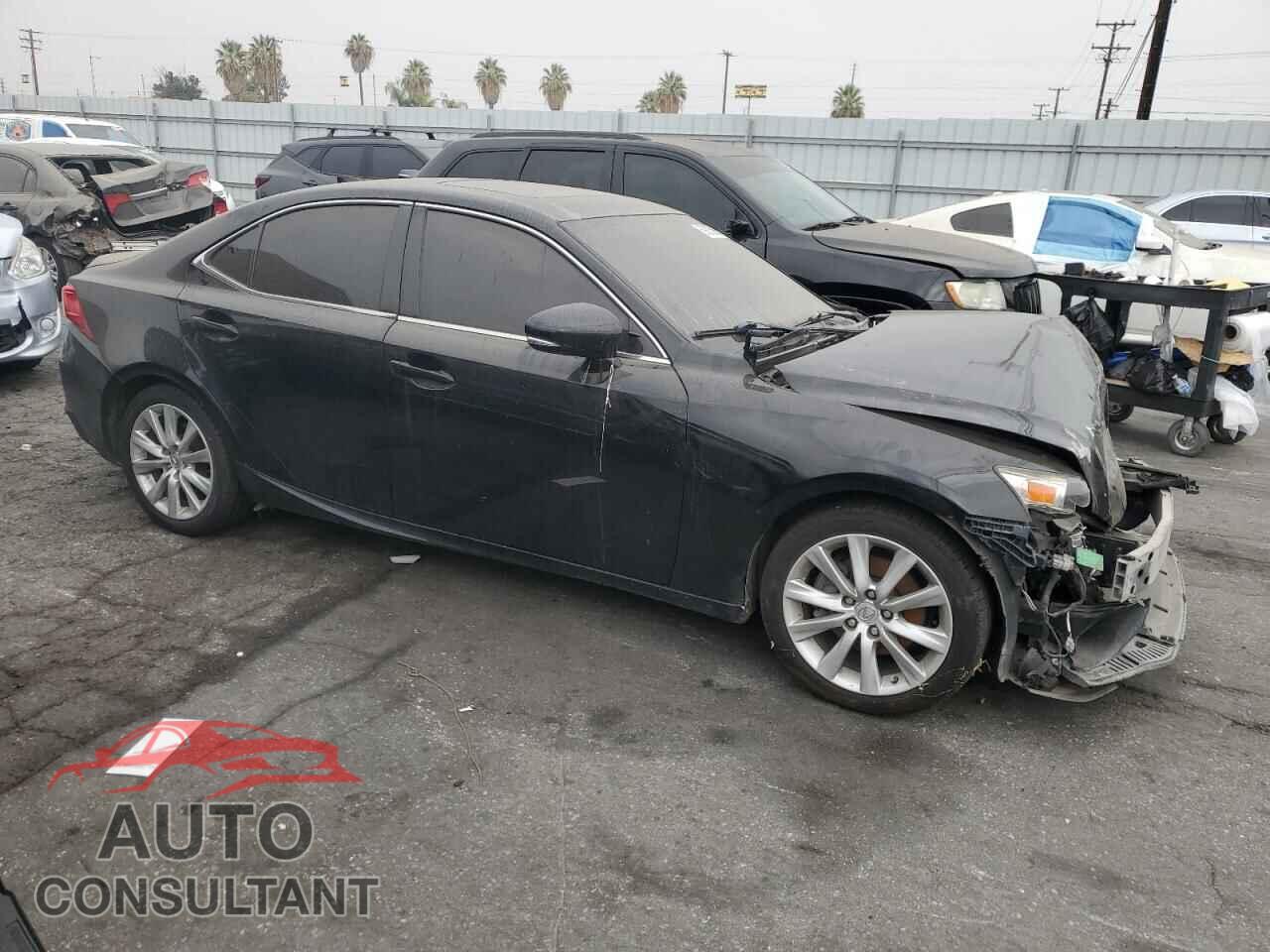 LEXUS IS 2015 - JTHBF1D20F5079611
