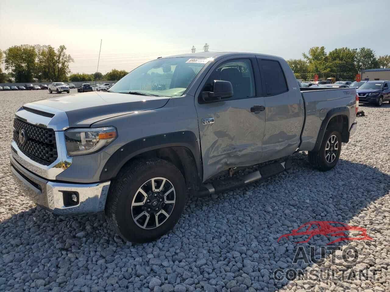 TOYOTA TUNDRA 2018 - 5TFUW5F17JX702077