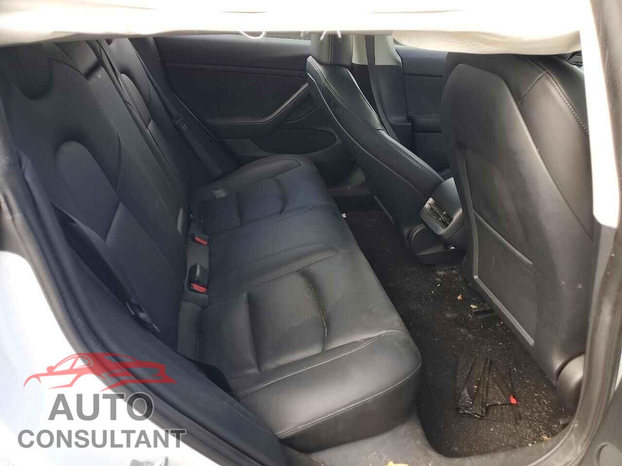 TESLA MODEL 3 2023 - 5YJ3E1EA8PF686399
