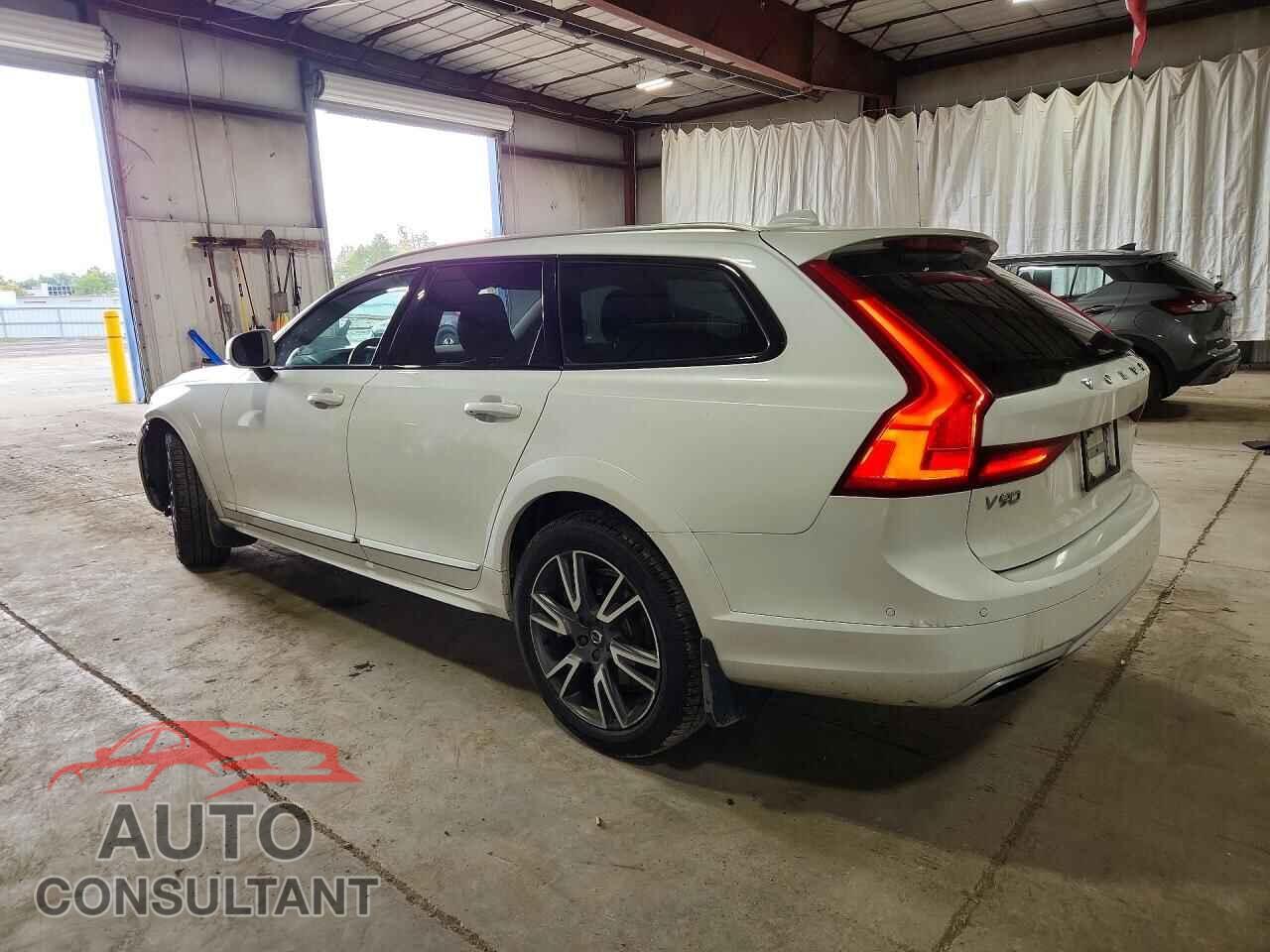 VOLVO V90 2017 - YV4A22NL4H1005105