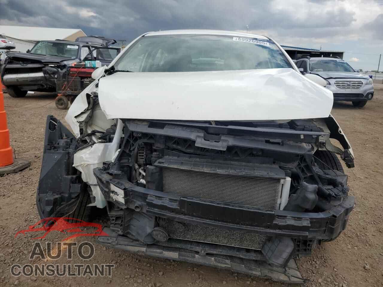 KIA RIO 2017 - KNADM4A35H6011264