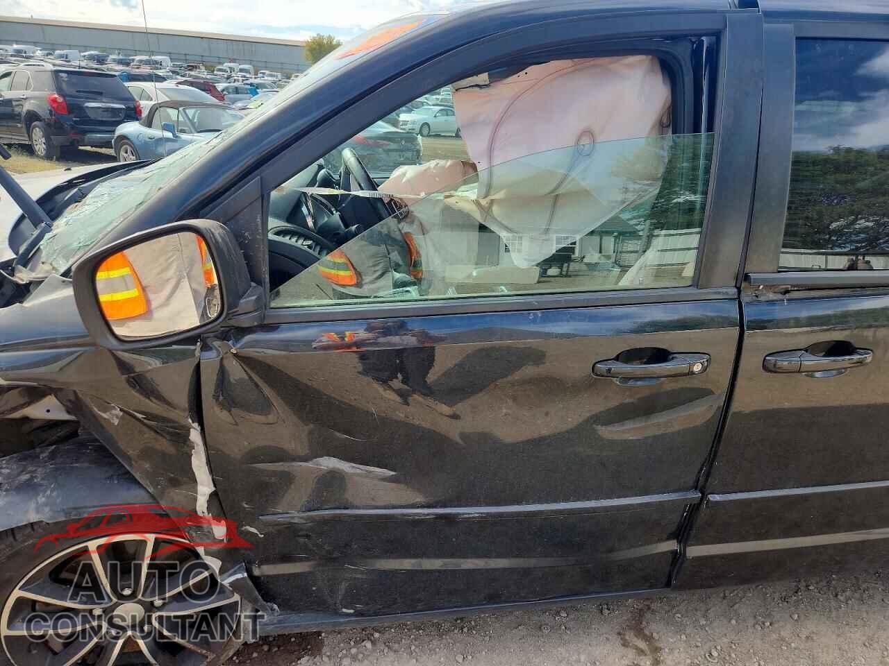 DODGE CARAVAN 2017 - 2C4RDGEG9HR632829