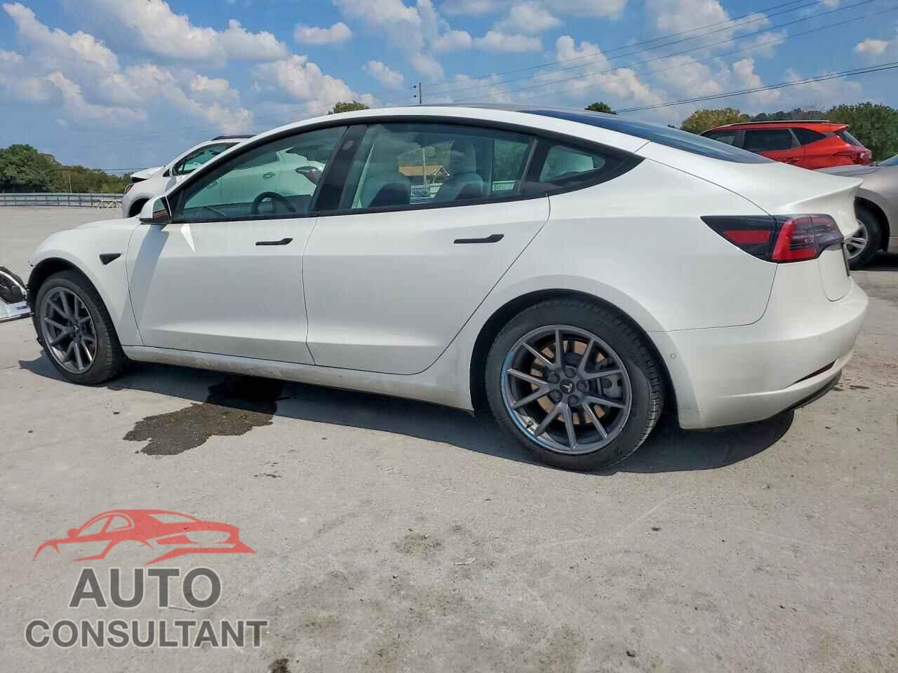 TESLA MODEL 3 2022 - 5YJ3E1EB6NF109215