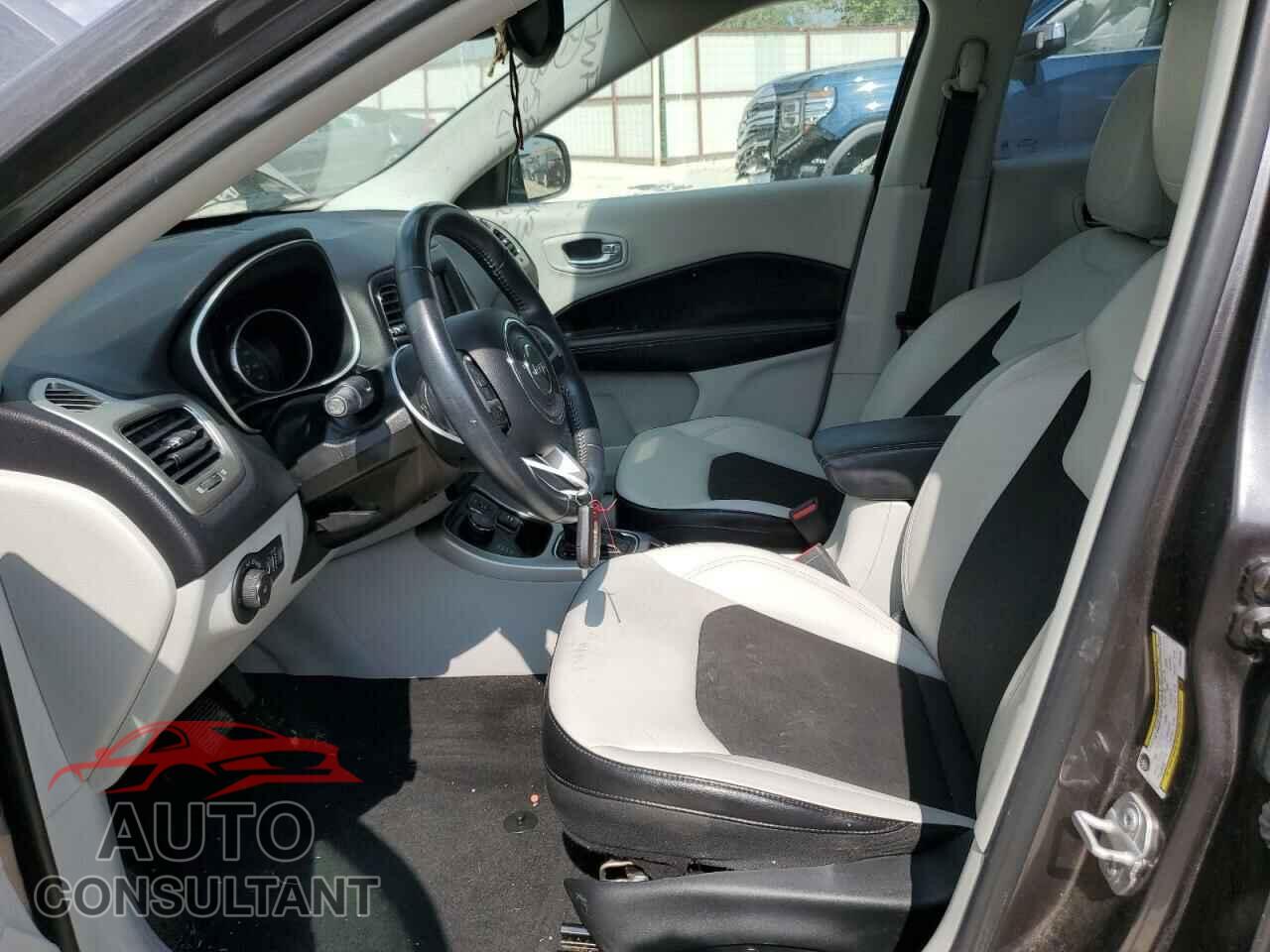 JEEP COMPASS 2018 - 3C4NJDBB1JT350783