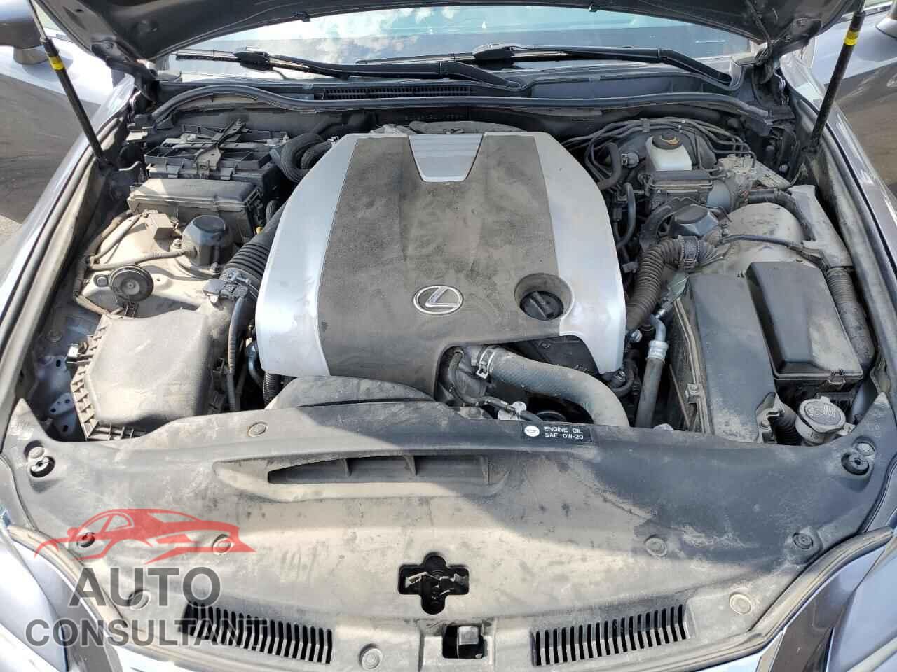LEXUS IS 2016 - JTHCE1D28G5010626