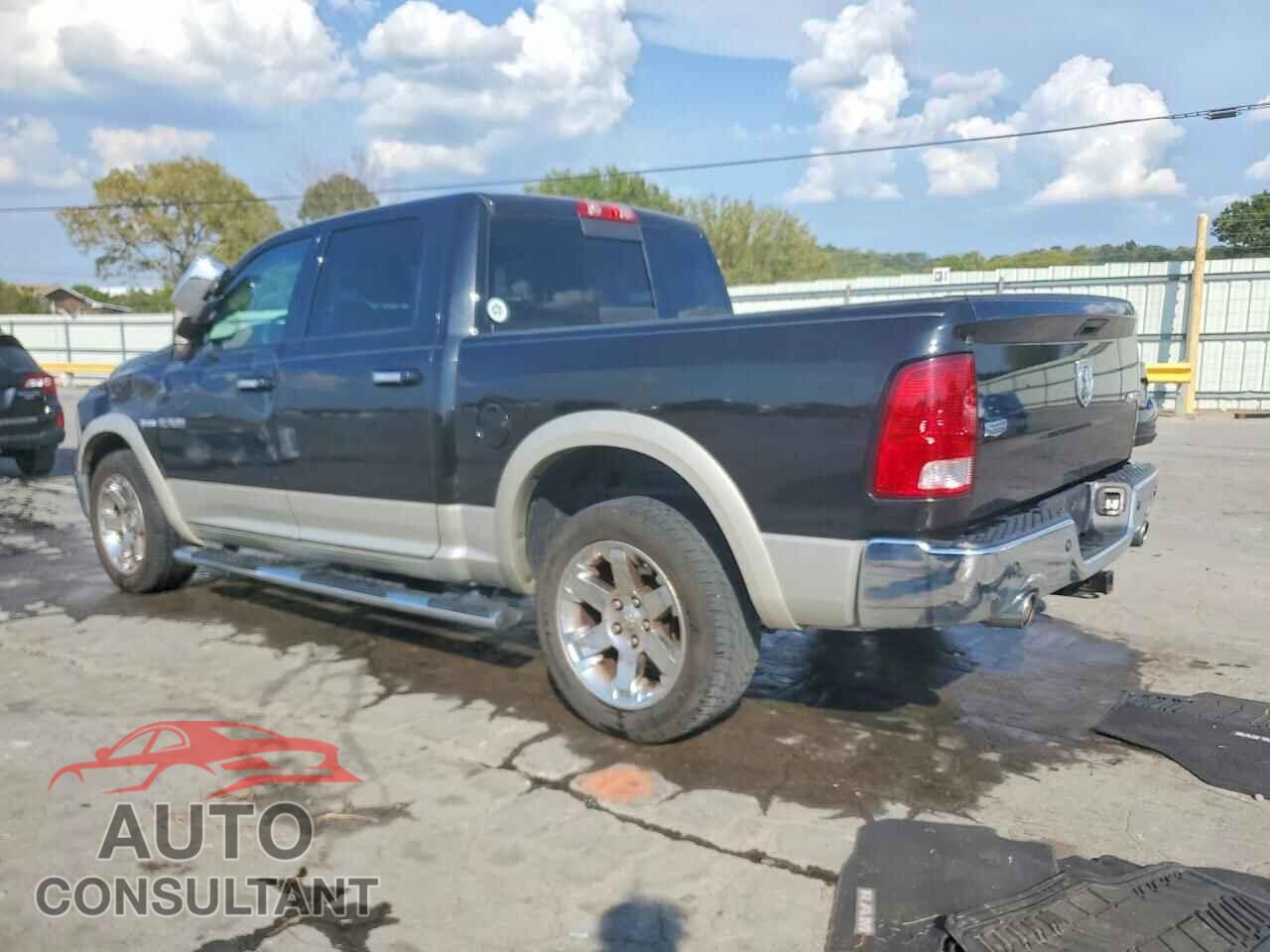 DODGE RAM 1500 2010 - 1D7RV1CT1AS108921