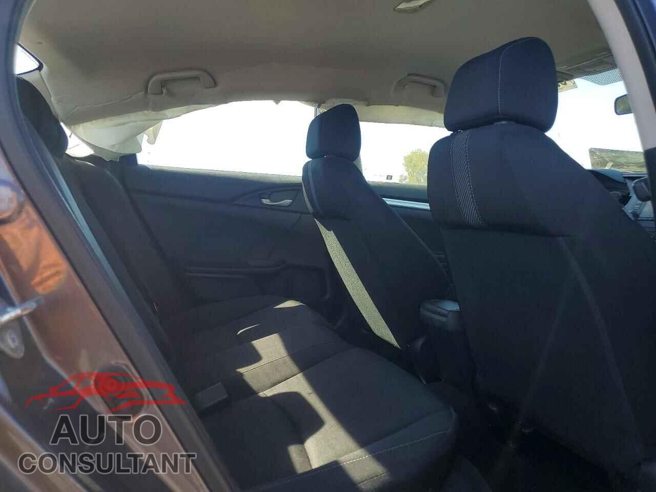 HONDA CIVIC 2017 - 19XFC2F58HE204130