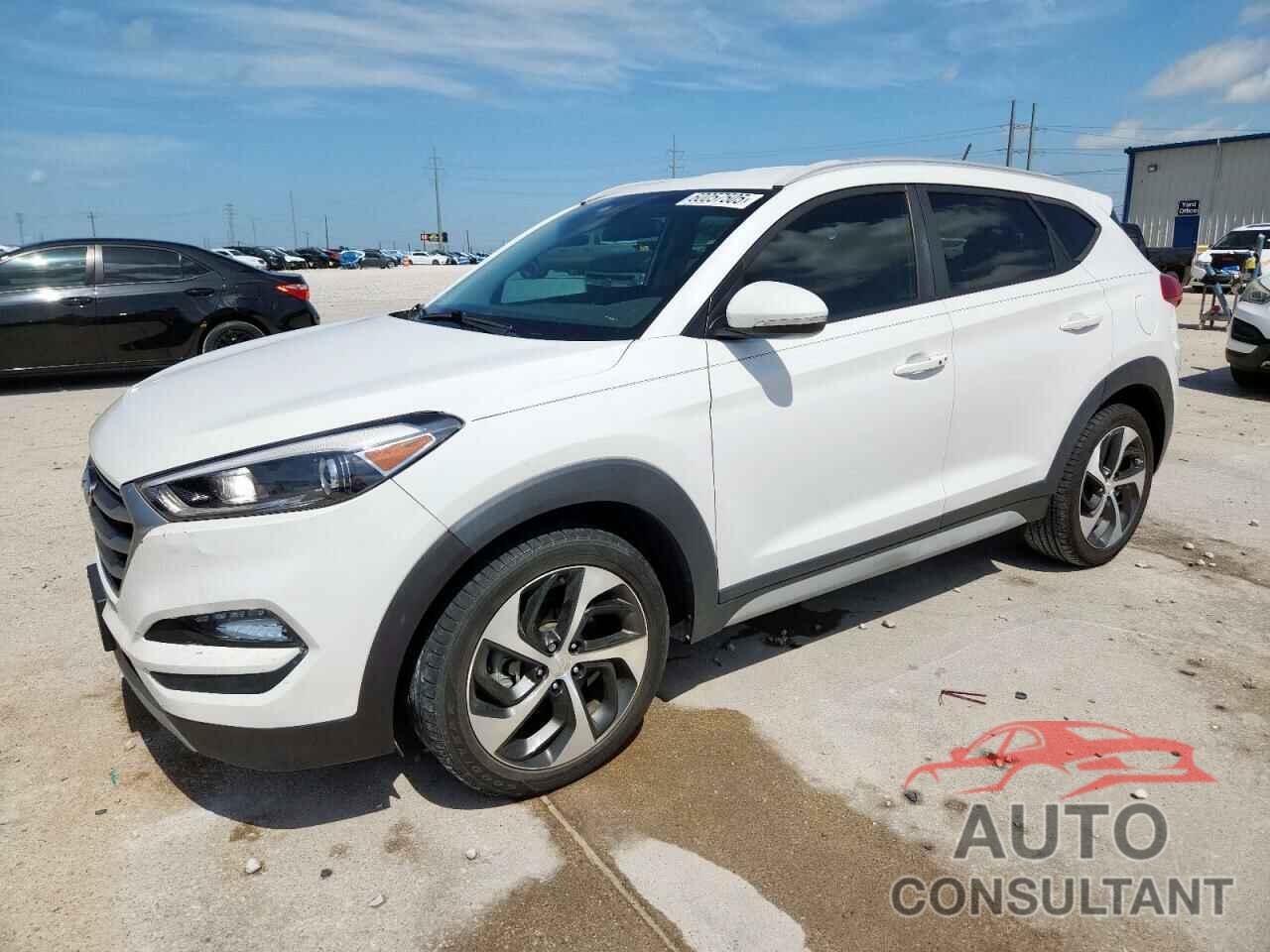 HYUNDAI TUCSON 2017 - KM8J33A29HU591930