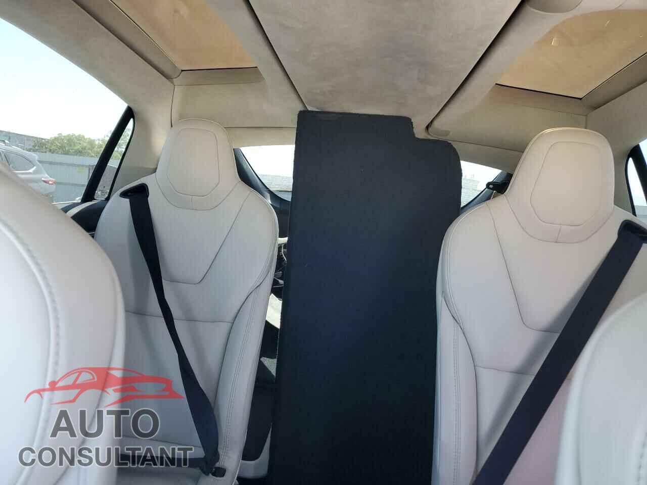 TESLA MODEL X 2017 - 5YJXCBE27HF079062