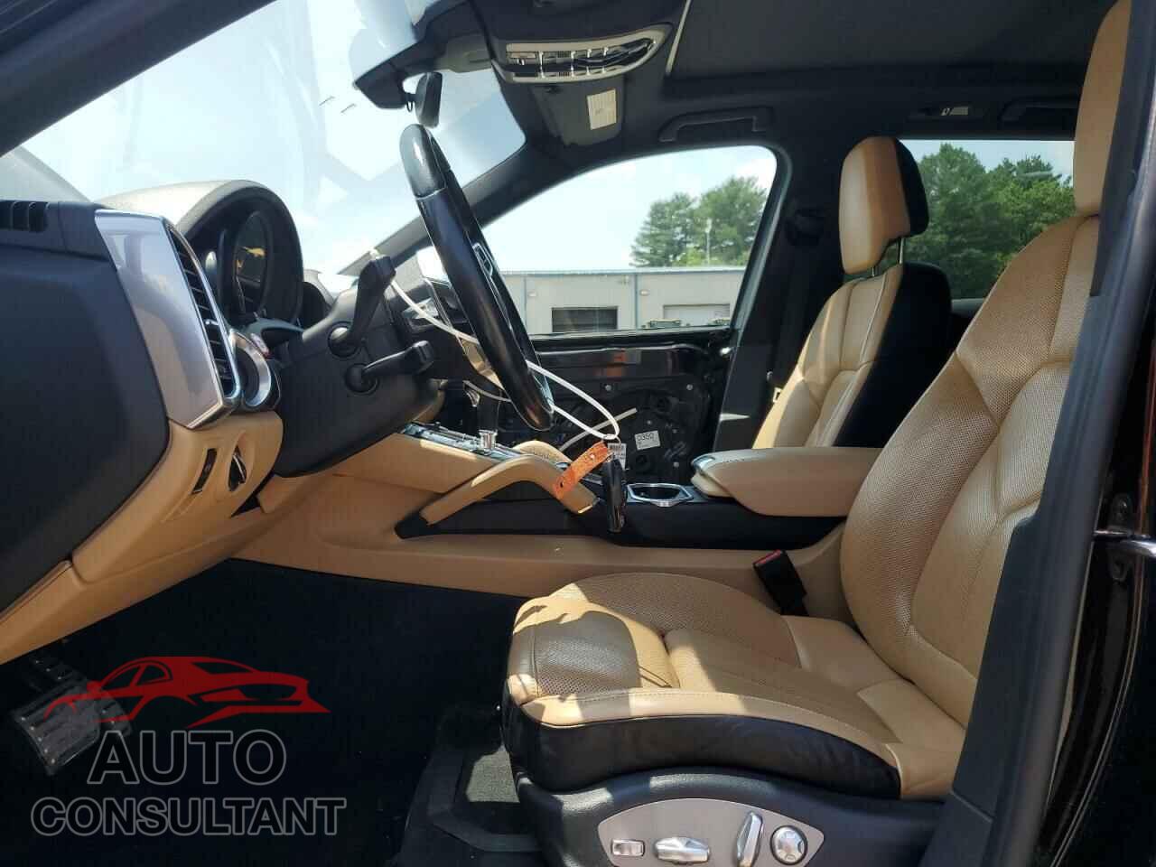 PORSCHE CAYENNE 2017 - WP1AB2A28HLA50258