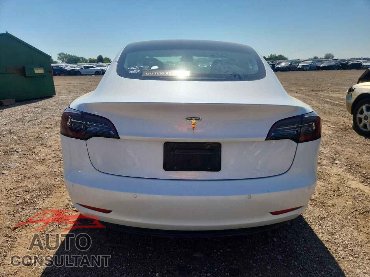 TESLA MODEL 3 2020 - 5YJ3E1EA2LF658950