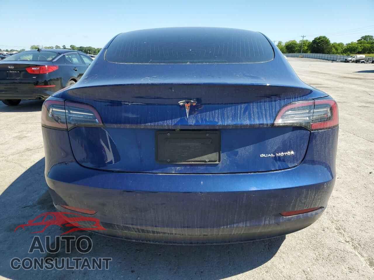 TESLA MODEL 3 2019 - 5YJ3E1EB4KF408598