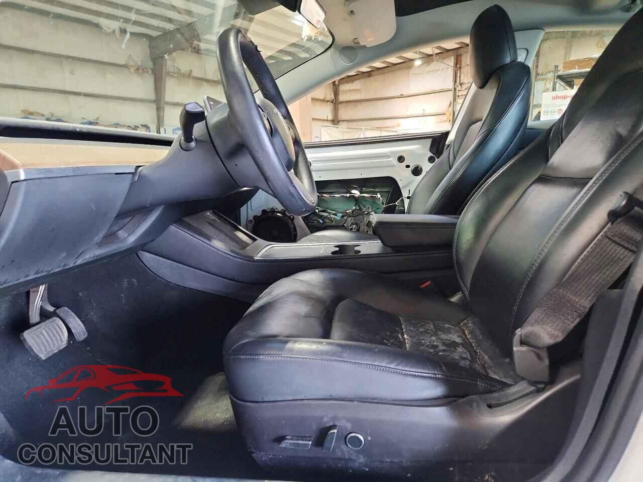 TESLA MODEL 3 2022 - 5YJ3E1EAXNF368698