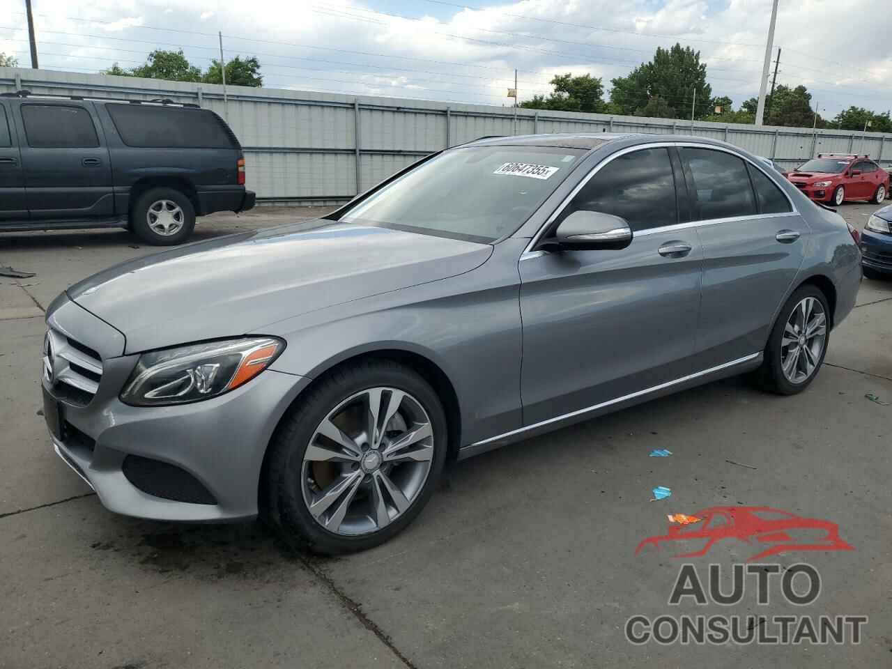 MERCEDES-BENZ C-CLASS 2015 - 55SWF4KB6FU013567