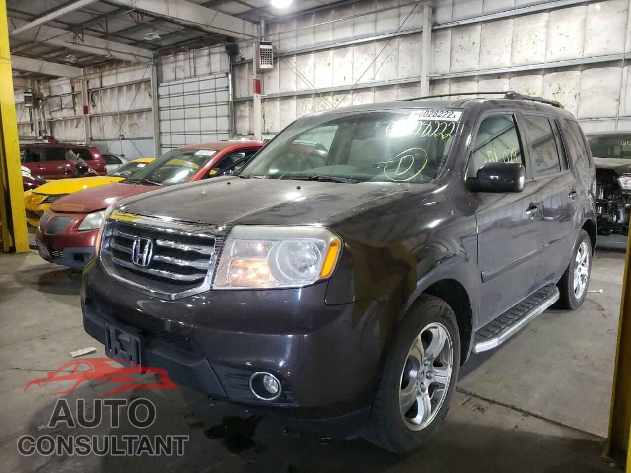 HONDA PILOT 2015 - 5FNYF4H50FB036256