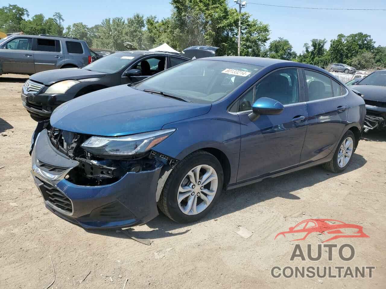 CHEVROLET CRUZE 2019 - 1G1BE5SMXK7113416