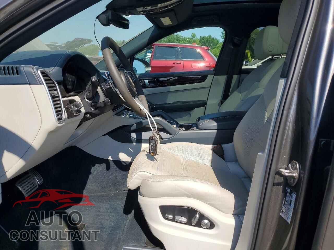 PORSCHE CAYENNE 2020 - WP1BB2AY5LDA57969