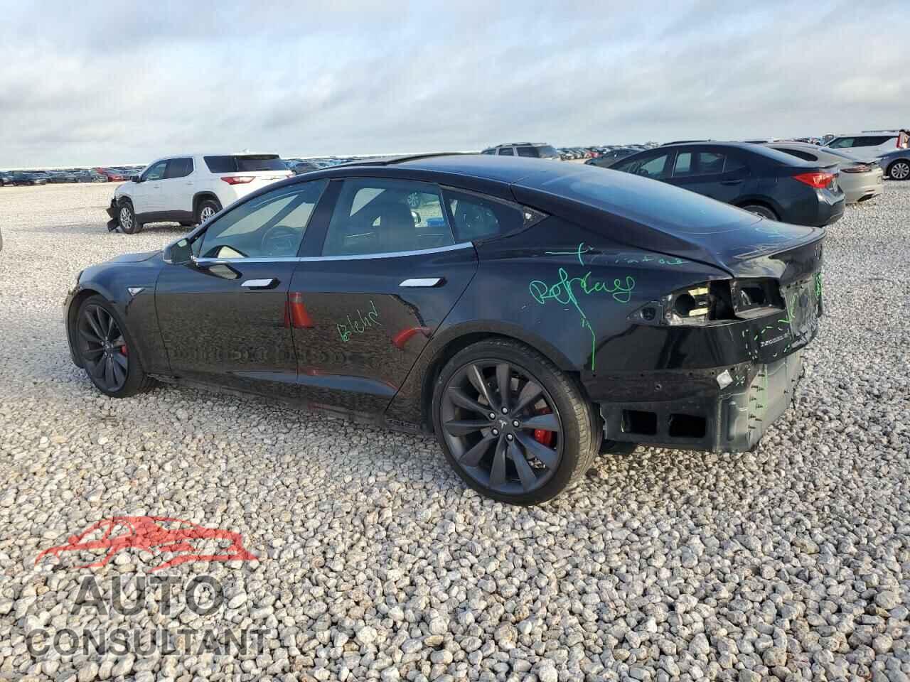 TESLA MODEL S 2016 - 5YJSA1E44GF123884
