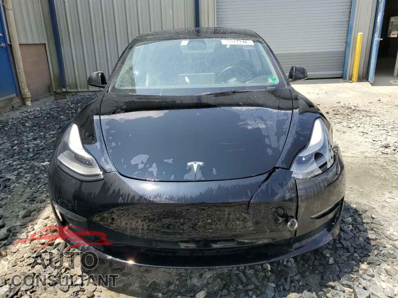 TESLA MODEL 3 2023 - 5YJ3E1EA7PF449693