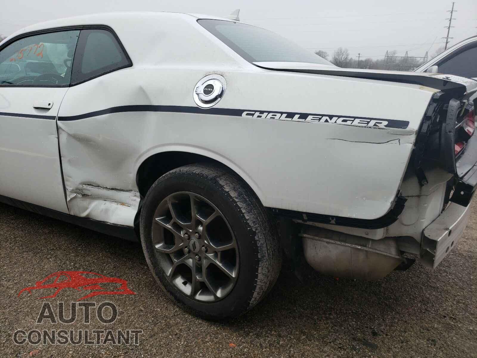 DODGE CHALLENGER 2017 - 2C3CDZGGXHH587618