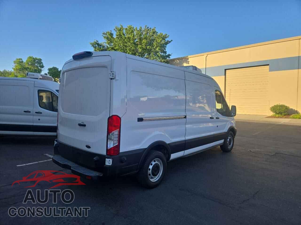 FORD TRANSIT 2019 - 1FTYR2CM0KKA98621