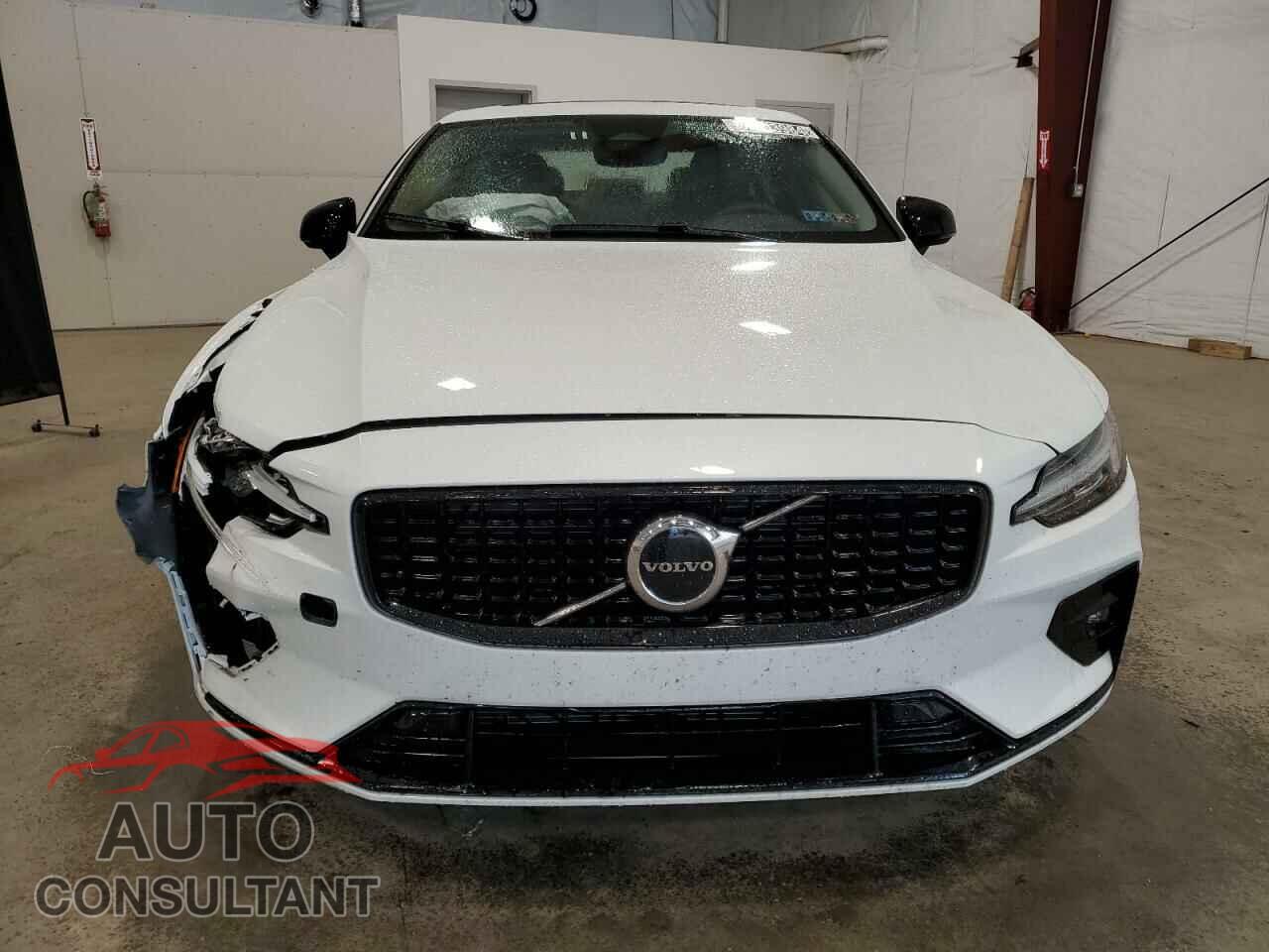 VOLVO S60 CORE 2024 - 7JRL12TKXRG318541