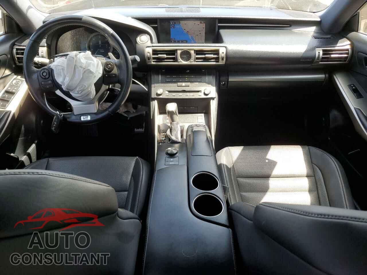 LEXUS IS 2015 - JTHBF1D20F5074084