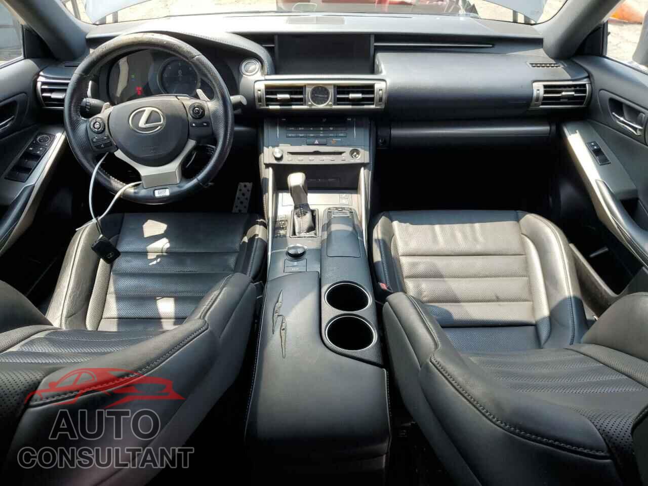 LEXUS IS 2015 - JTHCF1D21F5020586