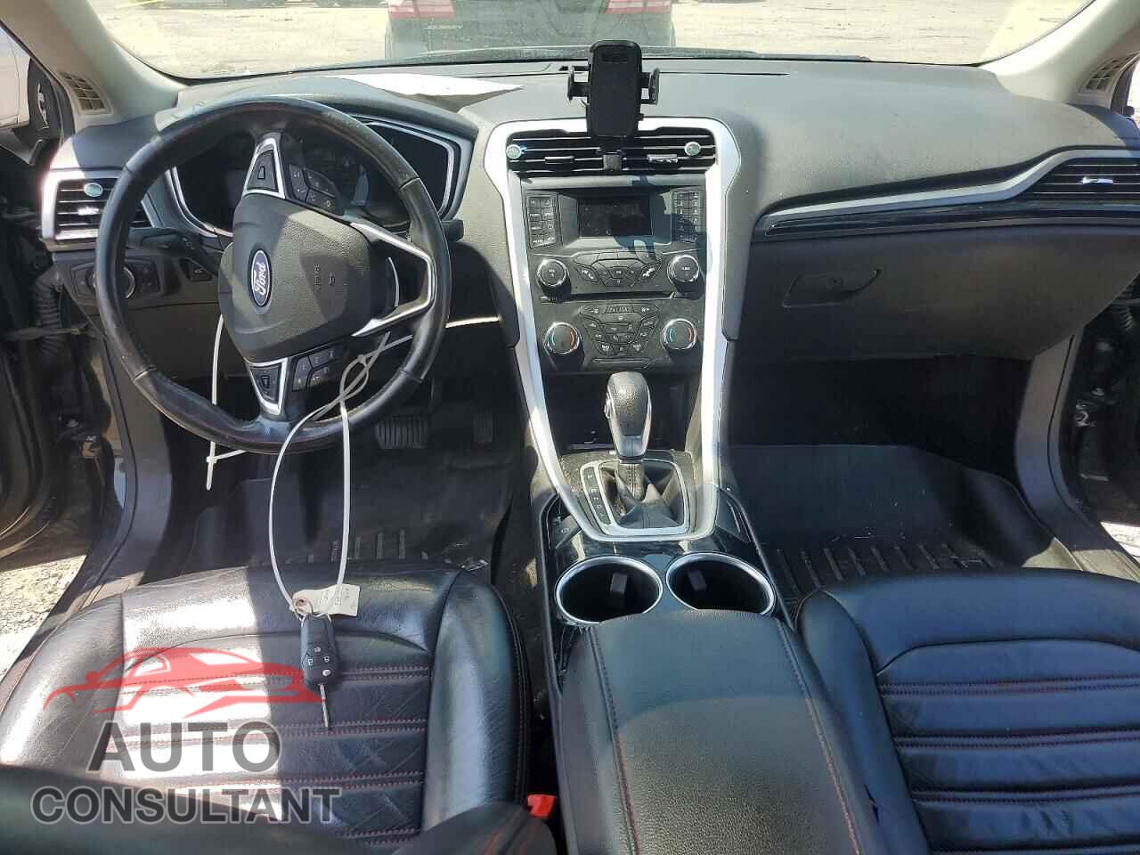 FORD FUSION 2013 - 3FA6P0LUXDR319700