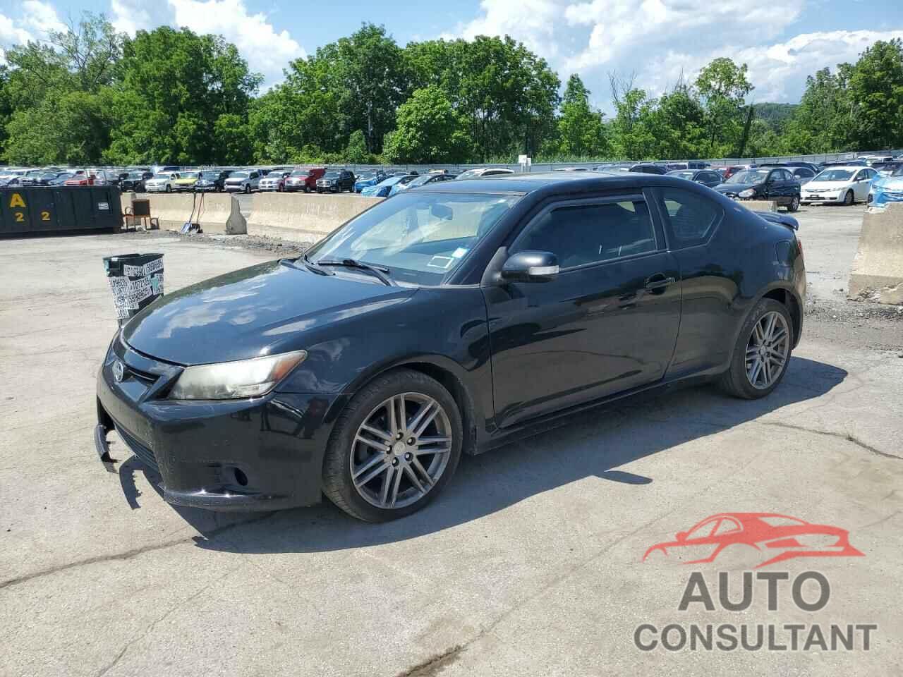 TOYOTA SCION 2011 - JTKJF5C74B3004863