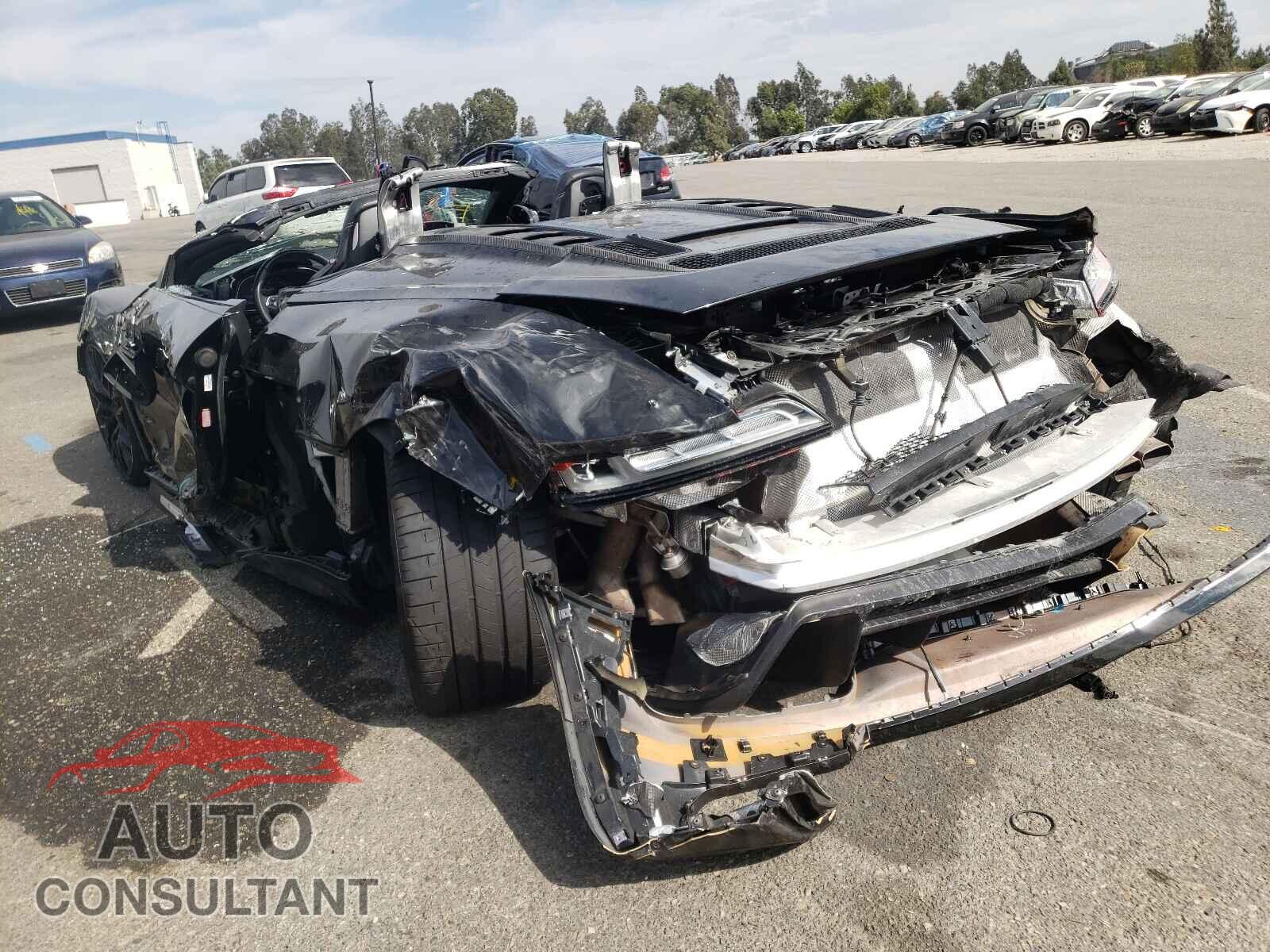 AUDI R8 2017 - WUAVACFX2H7904642