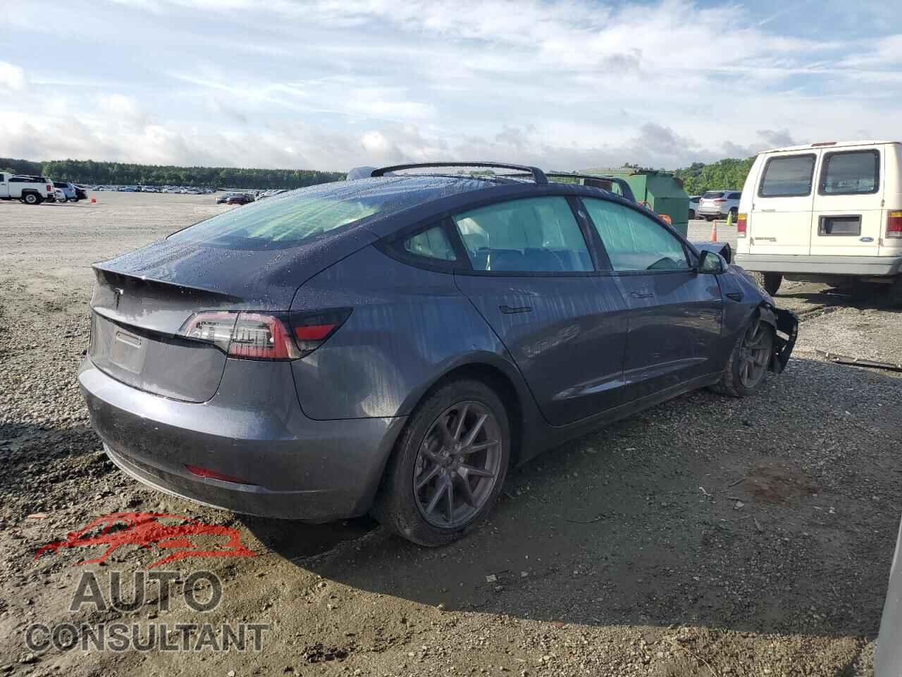 TESLA MODEL 3 2021 - 5YJ3E1EA4MF915379