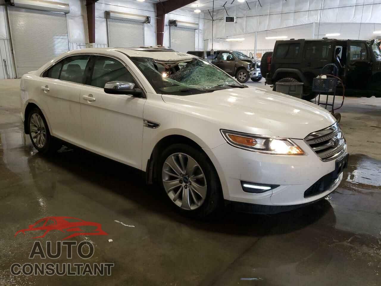FORD TAURUS 2010 - 1FAHP2FW2AG104543