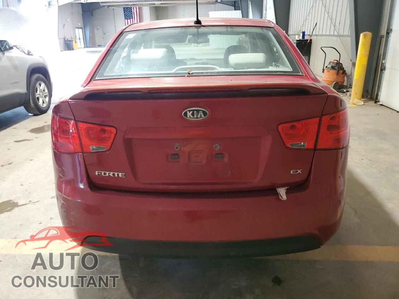 KIA FORTE 2010 - KNAFU4A24A5257332