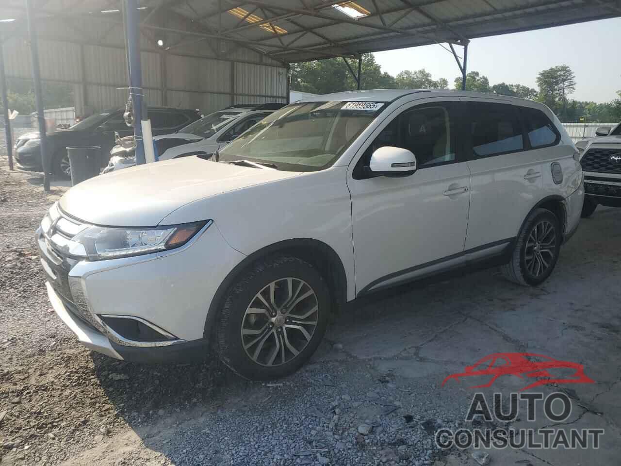 MITSUBISHI OUTLANDER 2018 - JA4AD3A39JZ027644
