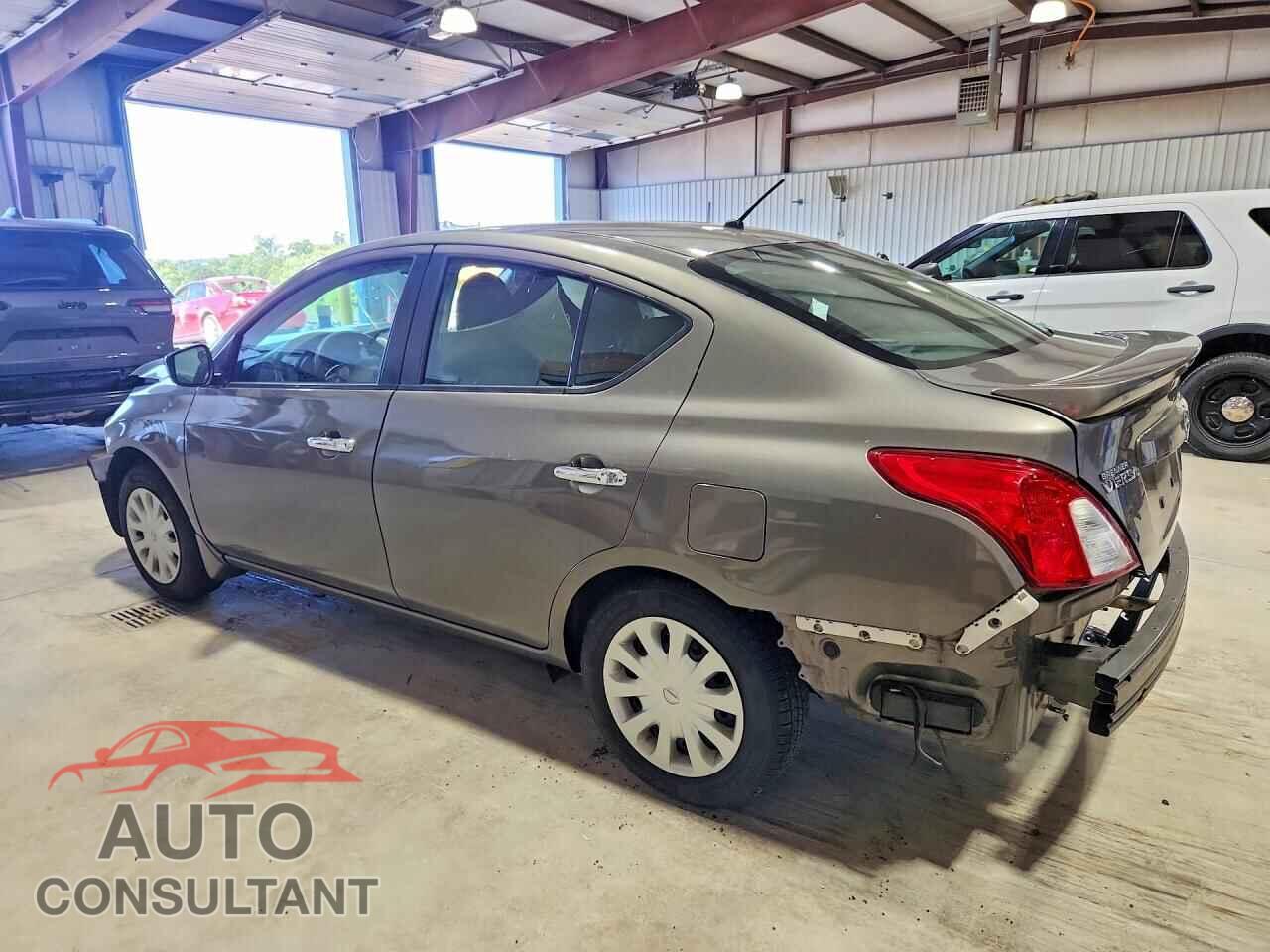 NISSAN VERSA 2017 - 3N1CN7AP1HL849607