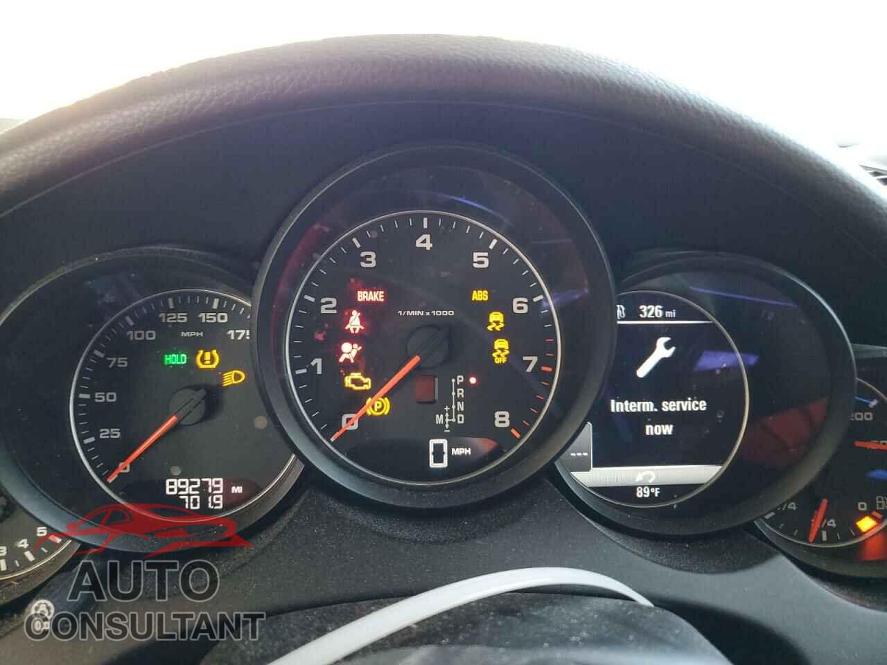 PORSCHE CAYENNE 2016 - WP1AA2A22GKA11317