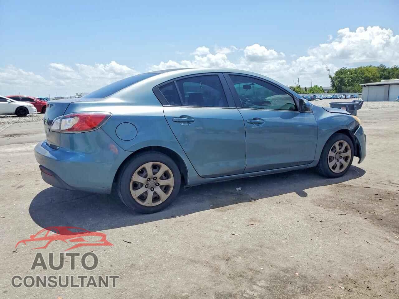 MAZDA 3 2011 - JM1BL1UF1B1432064