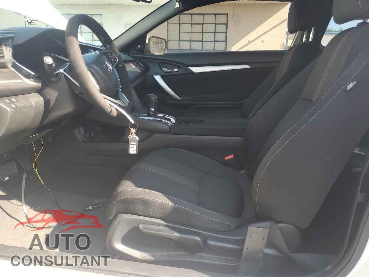 HONDA CIVIC 2019 - 2HGFC3B3XKH352089
