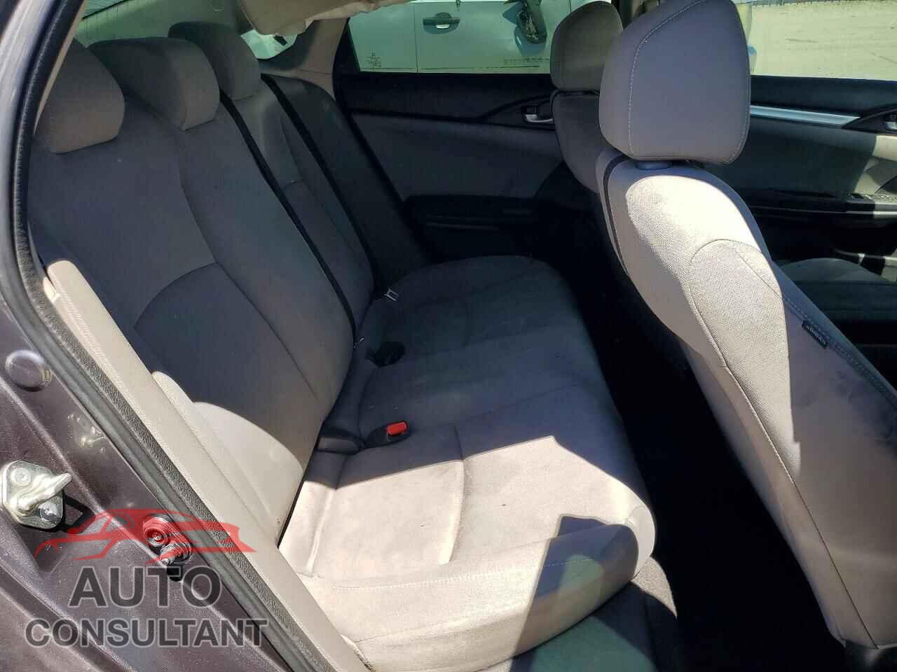 HONDA CIVIC 2017 - 2HGFC2F53HH509721