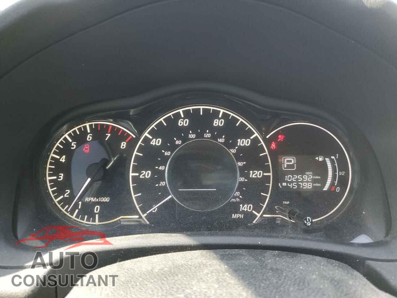NISSAN VERSA 2017 - 3N1CE2CP4HL360456