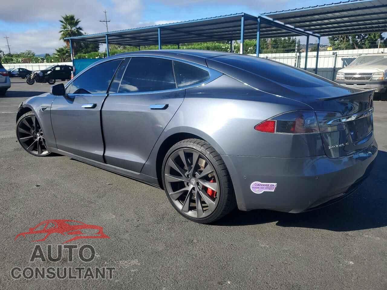 TESLA MODEL S 2019 - 5YJSA1E47KF300310