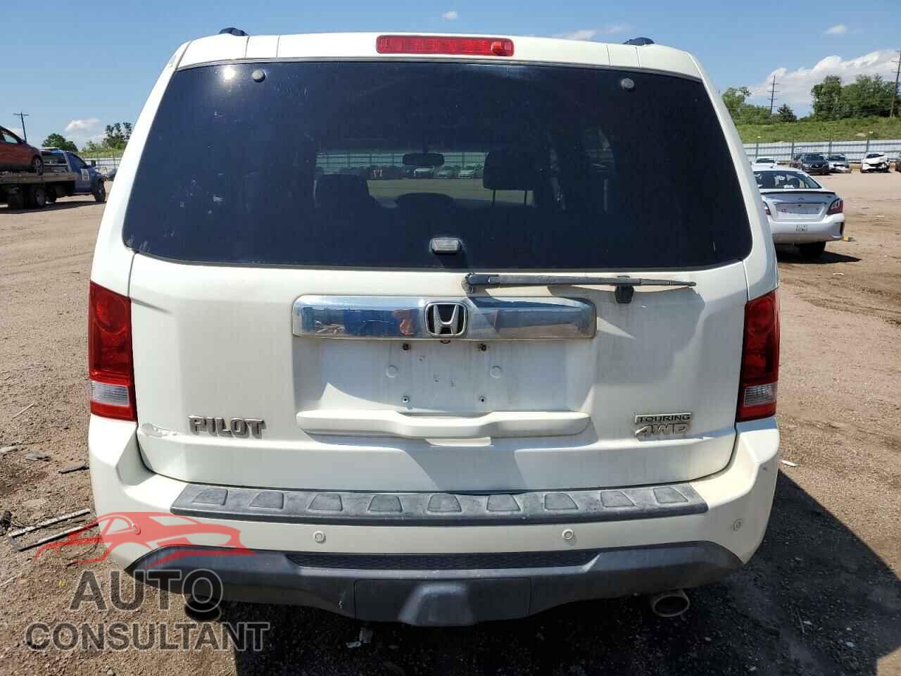 HONDA PILOT 2013 - 5FNYF4H9XDB031789
