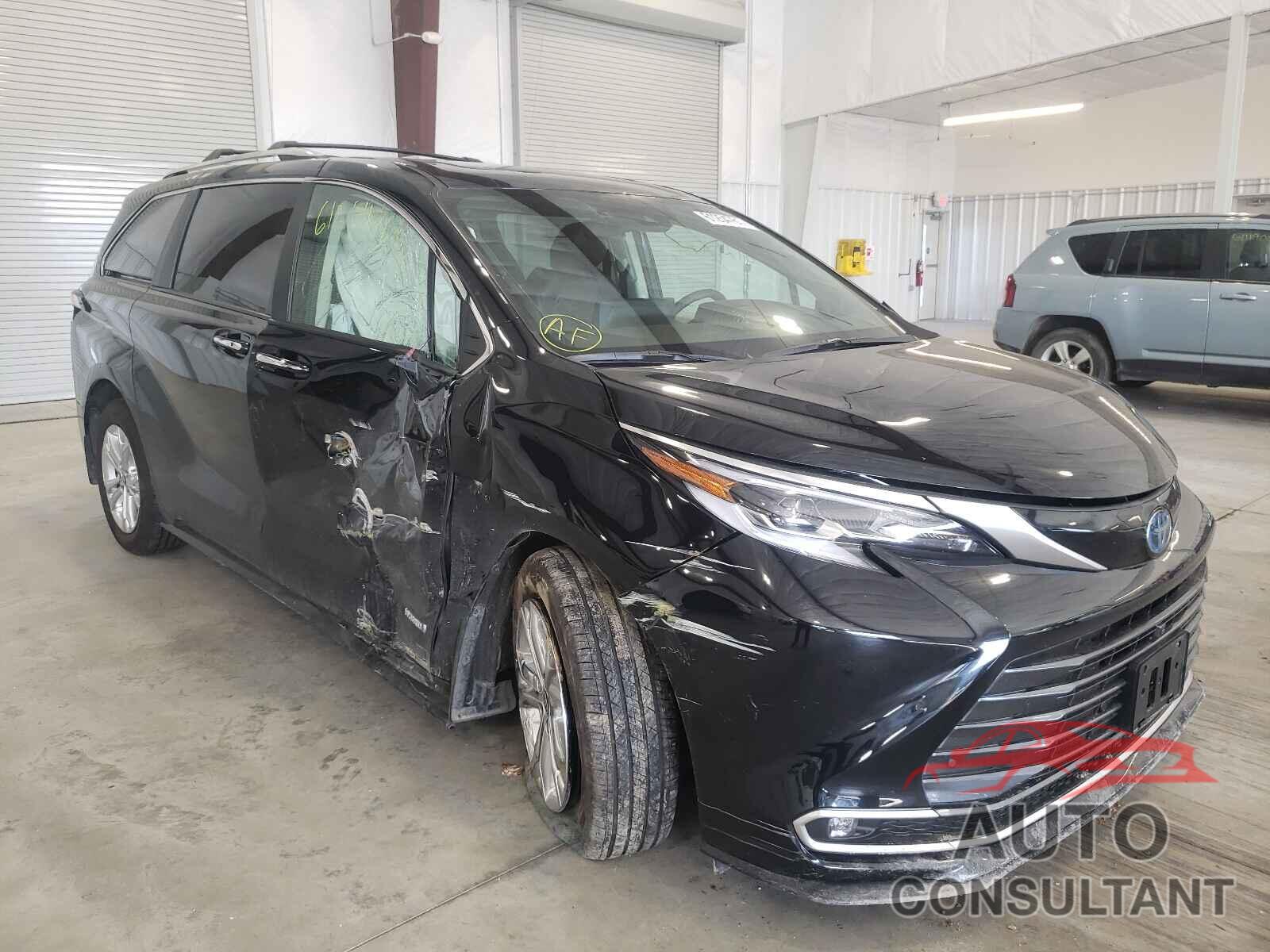 TOYOTA SIENNA 2021 - 5TDESKFC6MS028708