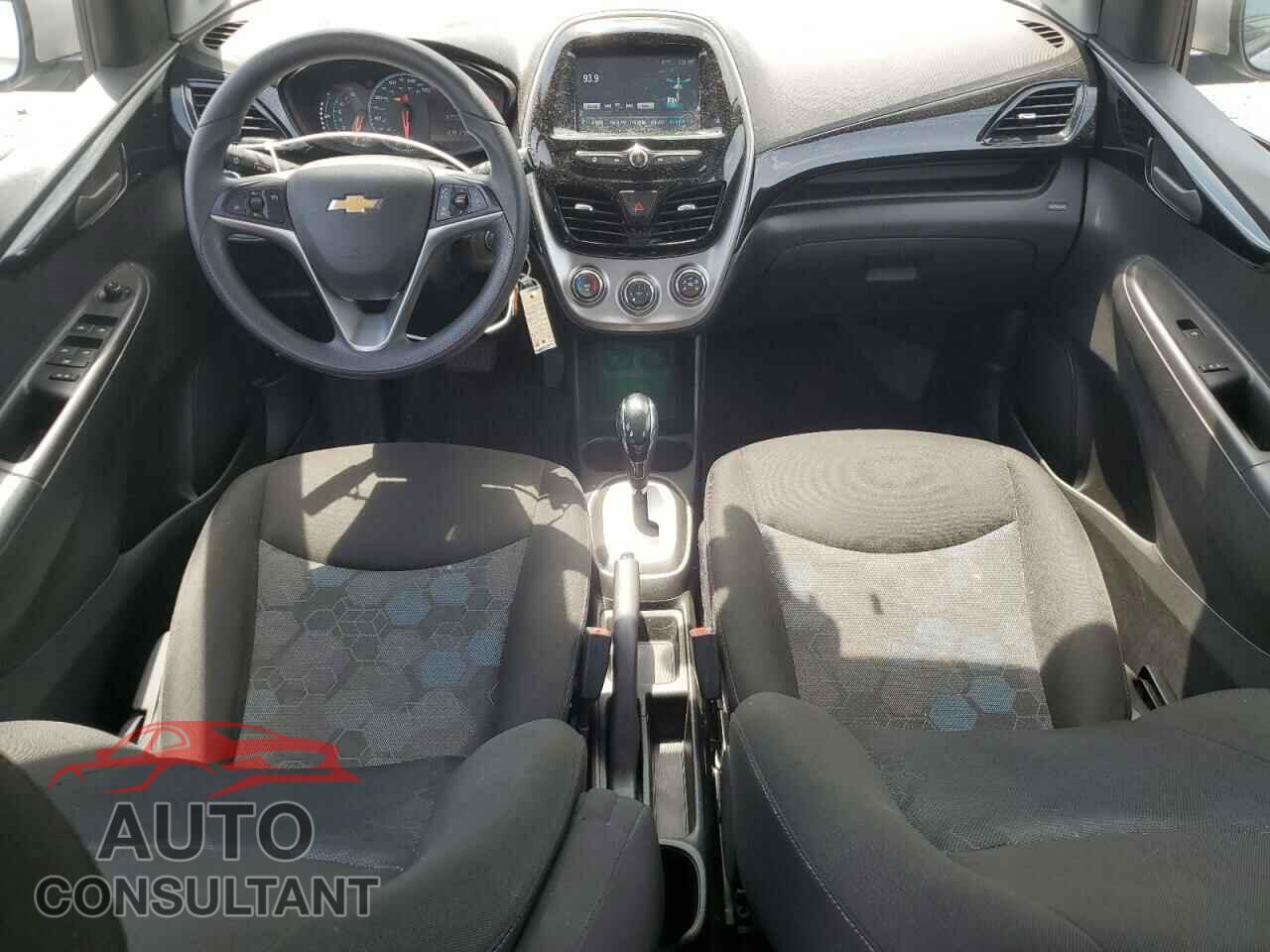CHEVROLET SPARK 2017 - KL8CD6SA5HC827652
