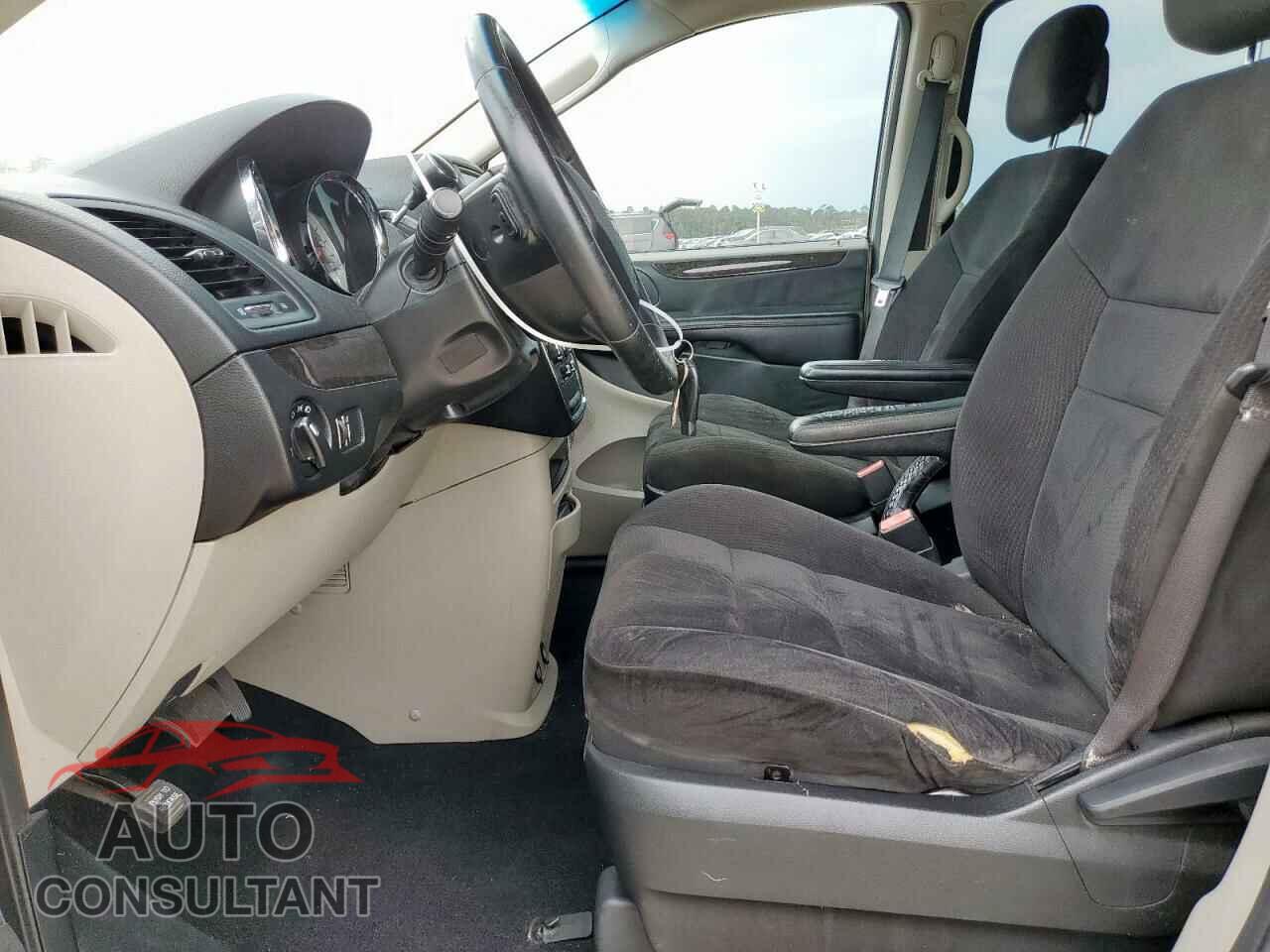 DODGE CARAVAN 2015 - 2C4RDGBG1FR542673
