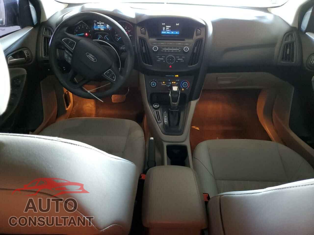 FORD FOCUS 2016 - 1FADP3F23GL319379